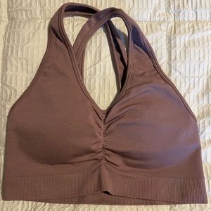 Alphalete amplify sports bra
